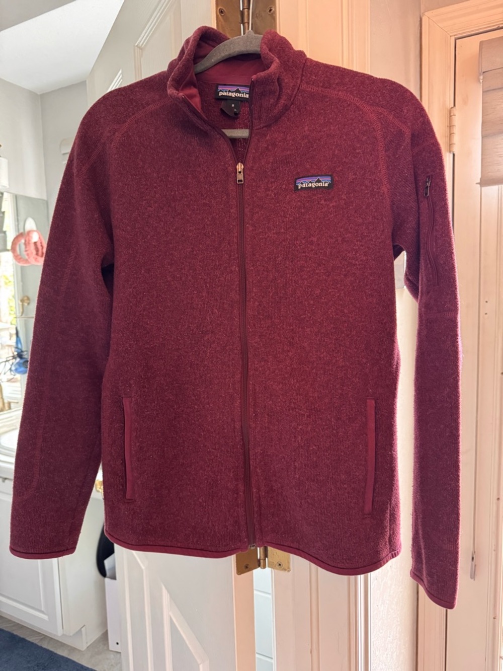 Patagonia women’s Full-Zip Fleece Jacket - Burgundy